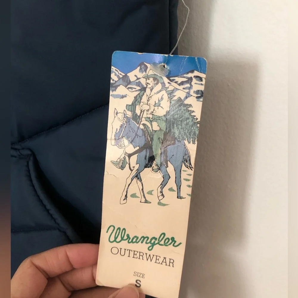 RARE VINTAGE DEADSTOCK - 70s Vintage Wrangler Puffer Vest - Still has Tags! - Picture 6 of 12